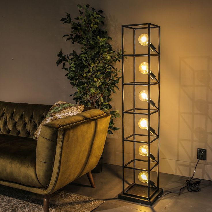 آباژور مدرن فلزی ایستاده کد R154.6