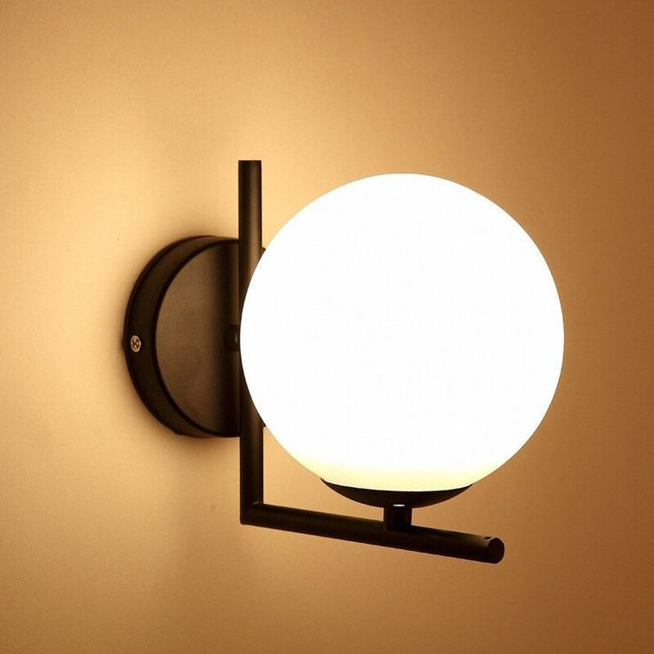 چراغ دیواری مدرن D111